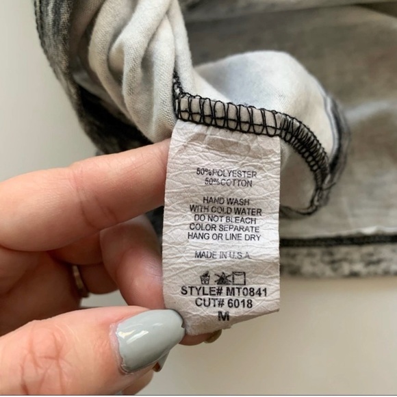 Milkyway | The Who Gray Graphic Tank Top Medium - Picture 9 of 9